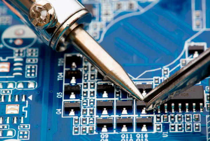 Một trong những nguyên dẫn đến máy tính không thể khởi động được là do bo mạch chính (mainboard) không hoạt động. Modun Computer cùng đội ngũ kỹ thuật nhiều năm kinh nghiệm trong sửa mainboard